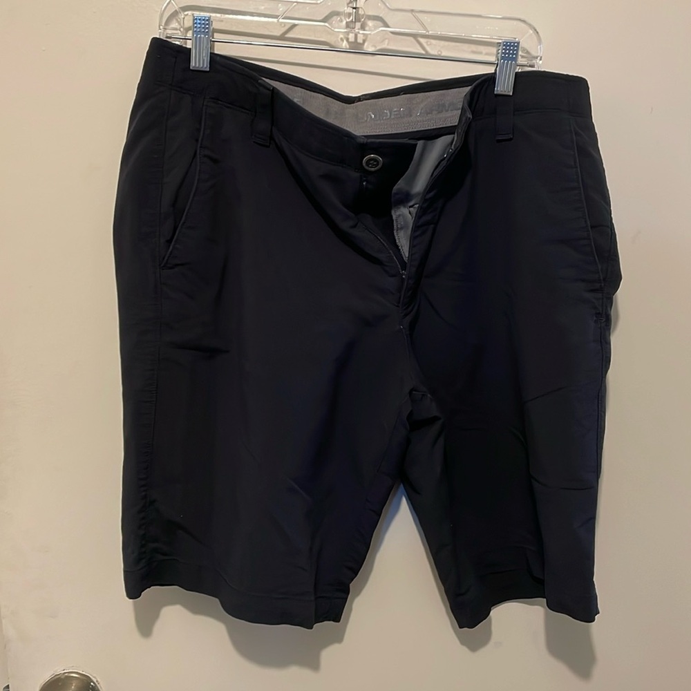 Under Armour men’s shorts size 36